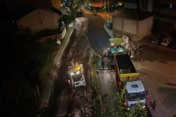 Bursa’da 2. Vatan Caddesi Gece Mesaisiyle Yenileniyor